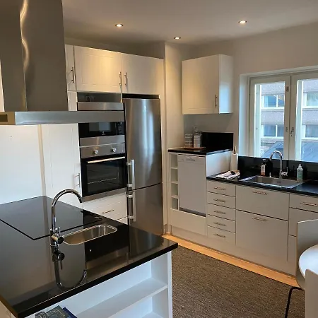 Stava Mosters * Μάριεχαμν