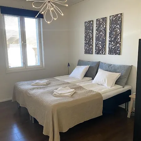 Stava Mosters Μάριεχαμν