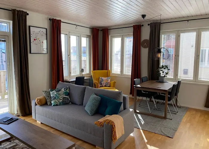 Stava Mosters Mariehamn