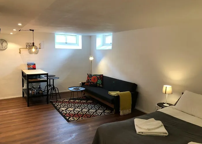 Stava Mosters Mariehamn